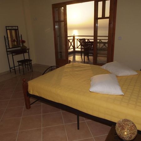 Irida Villa Арменистис Екстериор снимка